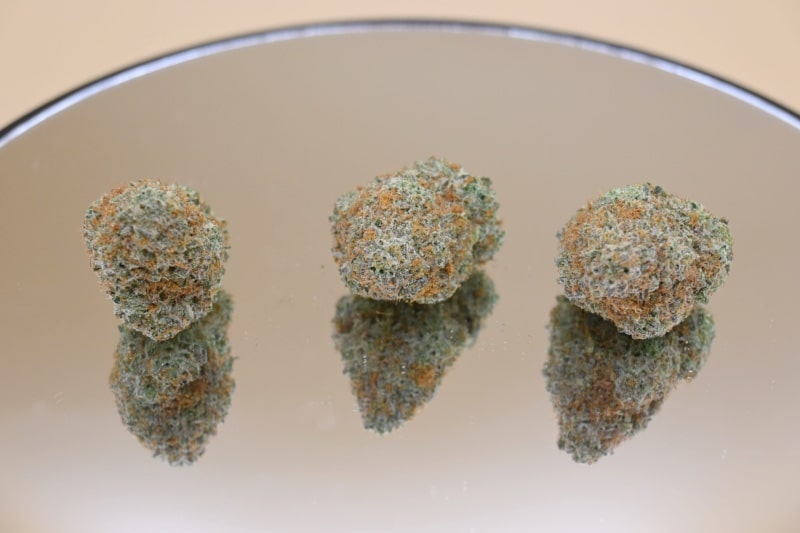 Pineapple Crush mirror 1